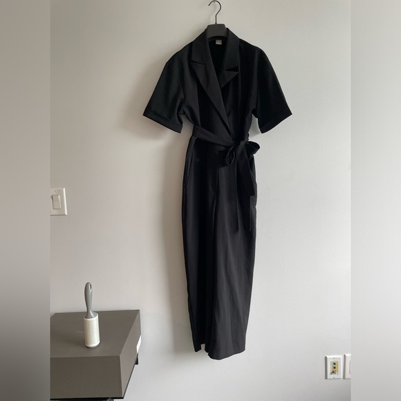 Jumpsuit with spread collar - Picture 1 of 2